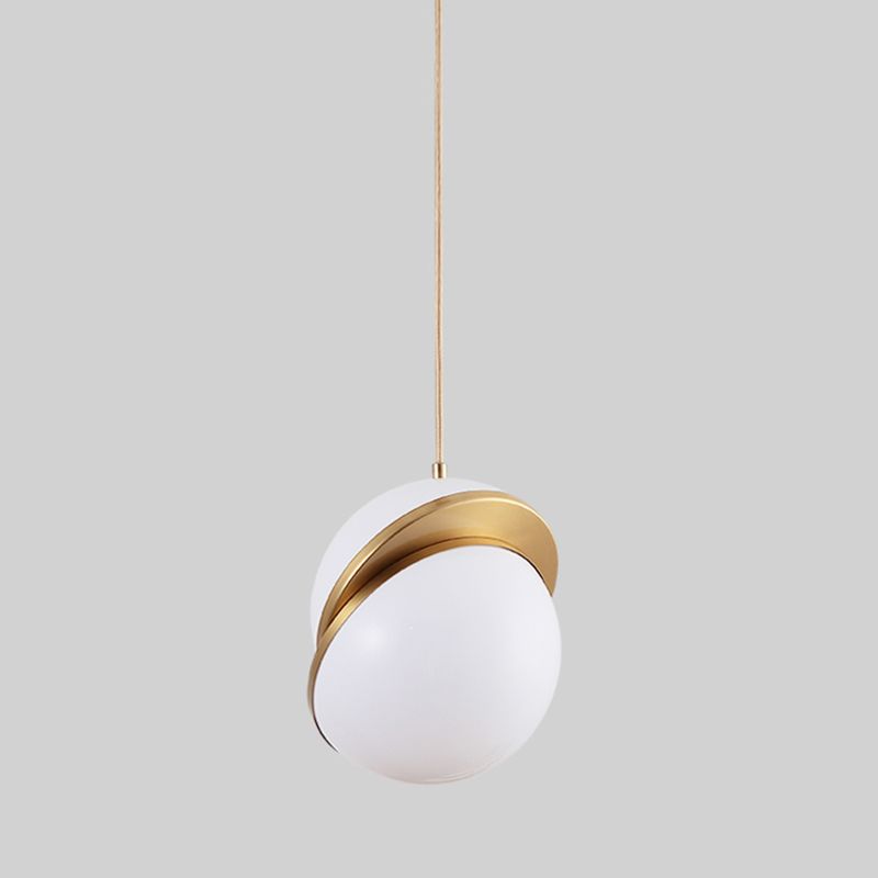 Lampe suspendue en bronze en acrylique dans un style artistique moderne électroplate Copper Globe Pendant Light