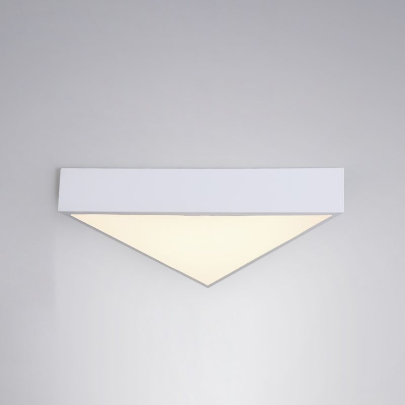 Triangle Chambre Plafonnier Encastré En Métal LED Simple Plafonnier Luminaire