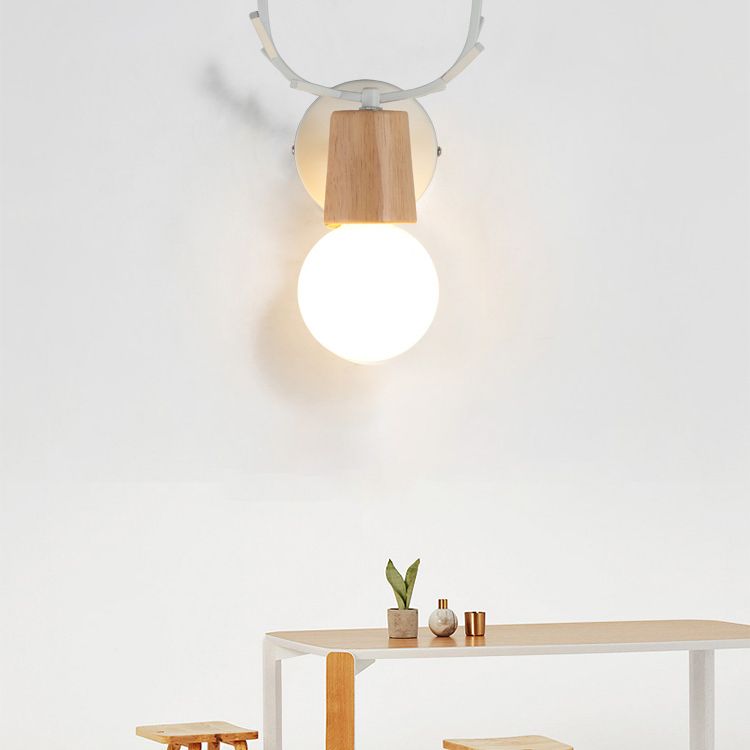 Atletas de hierro Luz de la pared Simple Modern Style 1 Luz de montaje en la pared interior de luz.