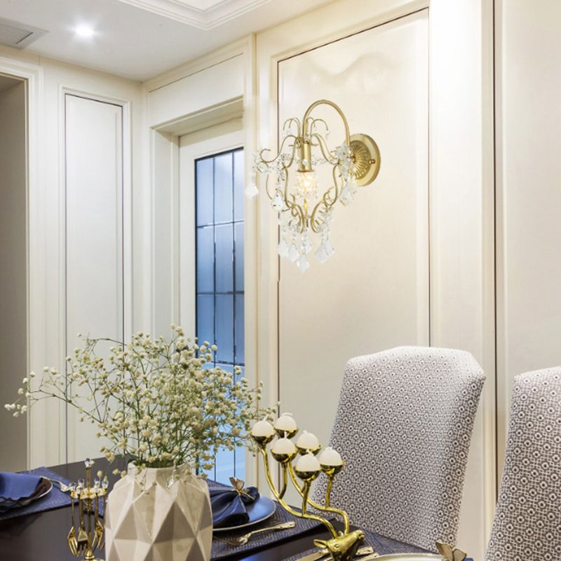 Geometrische wandlamp Vintage Style Metallic 1 Light SCONCE -verlichting met heldere kristallen kraal in gouden afwerking