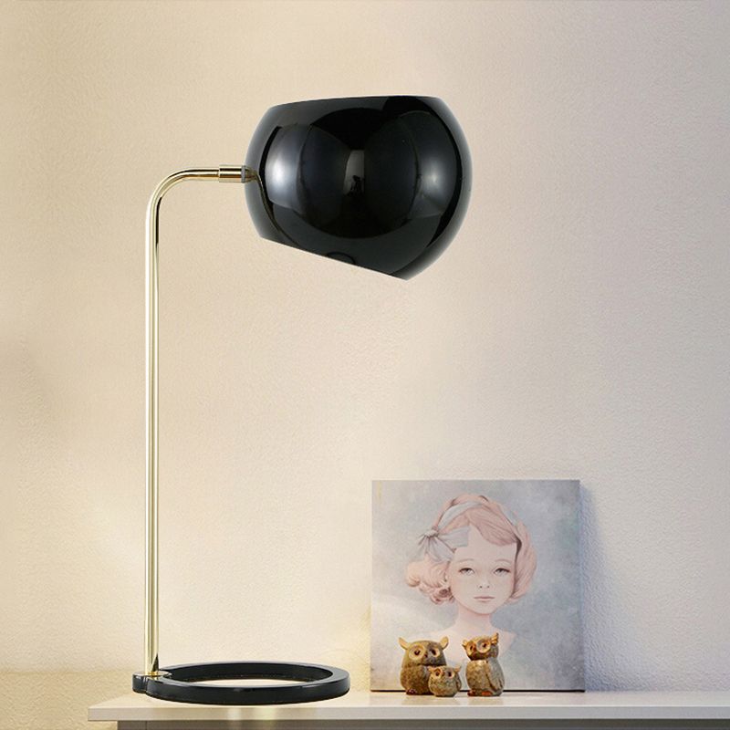 Lámpara de escritorio enchufable para sala de estar con 1 cabezal de hierro, lámpara de mesa geométrica nórdica moderna en negro