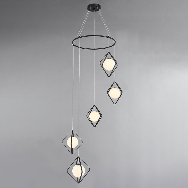 Eenvoudige multi -light hanger Global Metallic Pendulum Lamp met opaalglasschaduw voor woonkamer