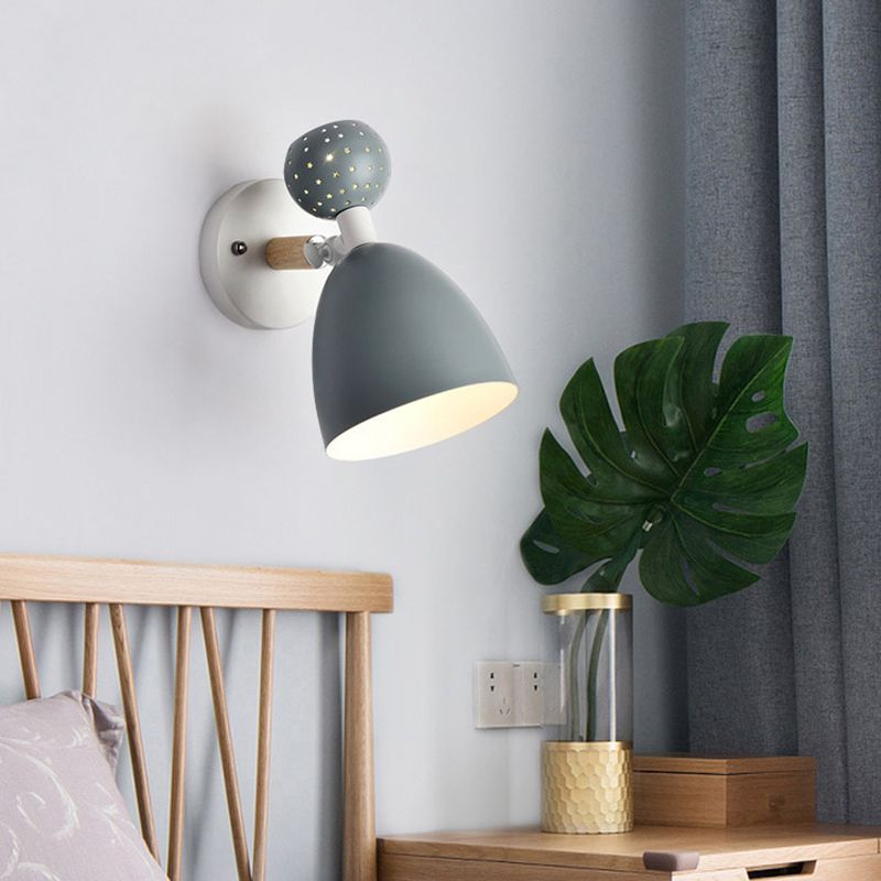 Mur en métal de style nordique clair