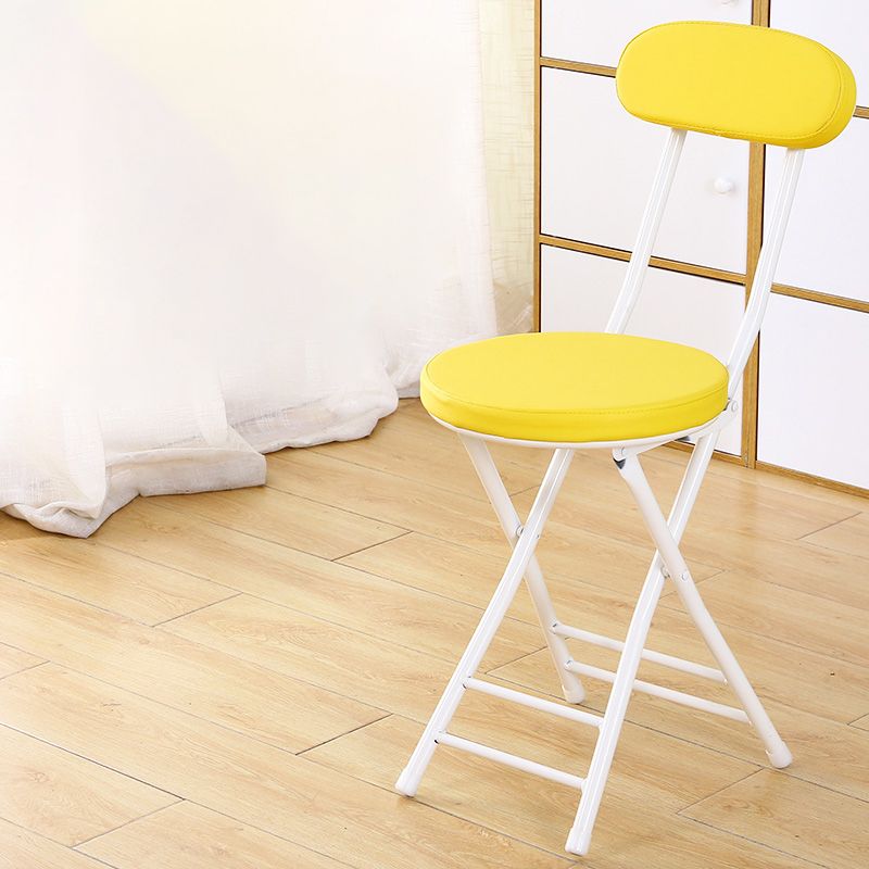 Silla de comedor plegable tapizada industrial con respaldo abierto y acabado mate