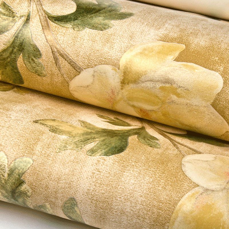 Non-Pasted Wallpaper Roll with Beige and Green Blossoming Flower Design, 20.5 in x 33 ft