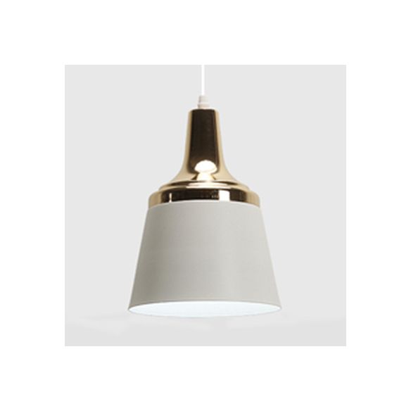 Prôlement de l'ombre coolie coolie en aluminium une bulbe de style nordique Lumière pour le salon