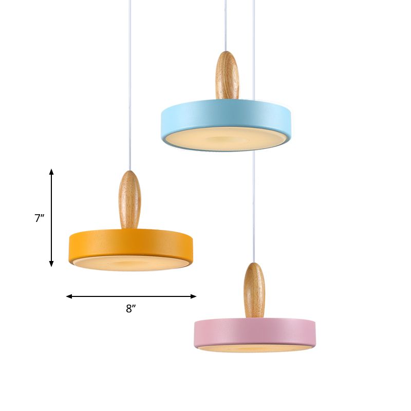 Luz colgante colgante de metal círculo contemporánea 3 luces azules y rosa y amarilla luz de techo