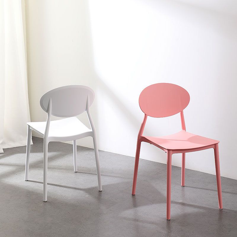 Silla contemporánea con respaldo abierto, silla lateral sin brazos con patas de plástico