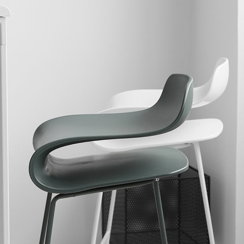 Industrial Armless Bar Stool Plastic and Steel Bar Stool for Living Room