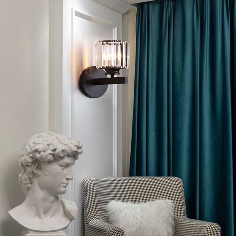 Modernism Single Wall Mounted Sconce Golden/Black Shaded Wall Light