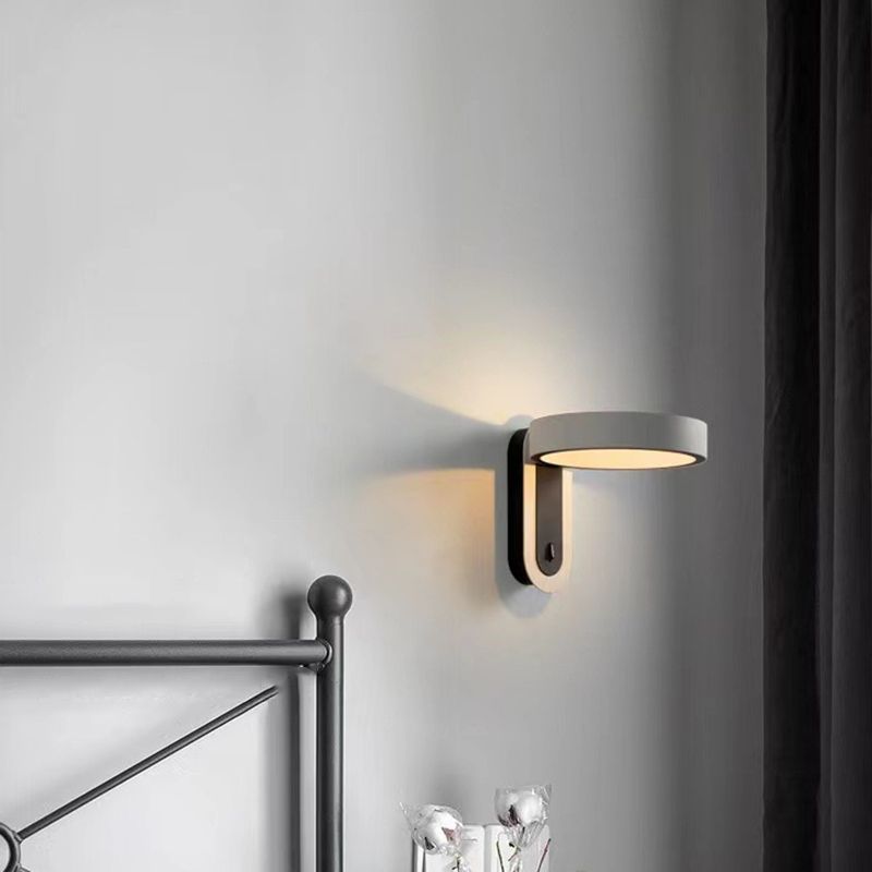 1 Light Geometric Wall Lighting Fixture Contemporary Metal in Grey