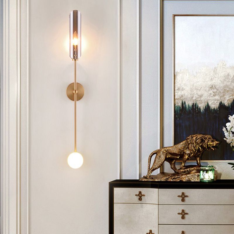 Nórdica Media de metal pared de pared de dorada de oro con vidrio para sala de estar