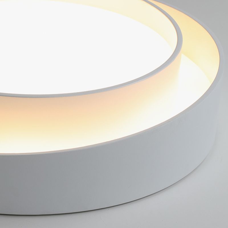 Nordic Round Flush Mount Metal LED Ceiling Light Fixture for Bedroom