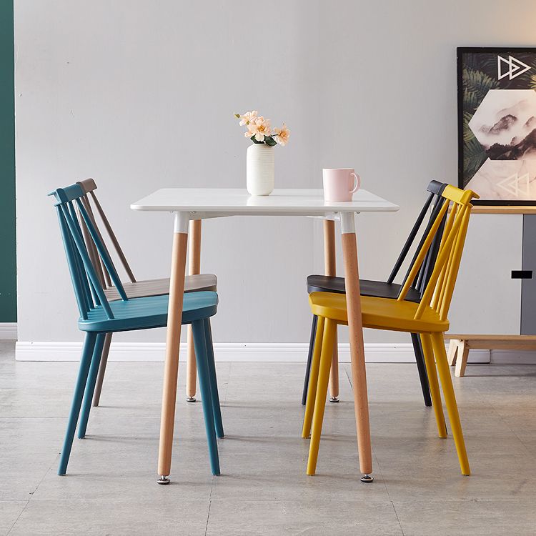 Chaise de salle à manger en plastique contemporain slat dossier arrière sans bras sans cuisine