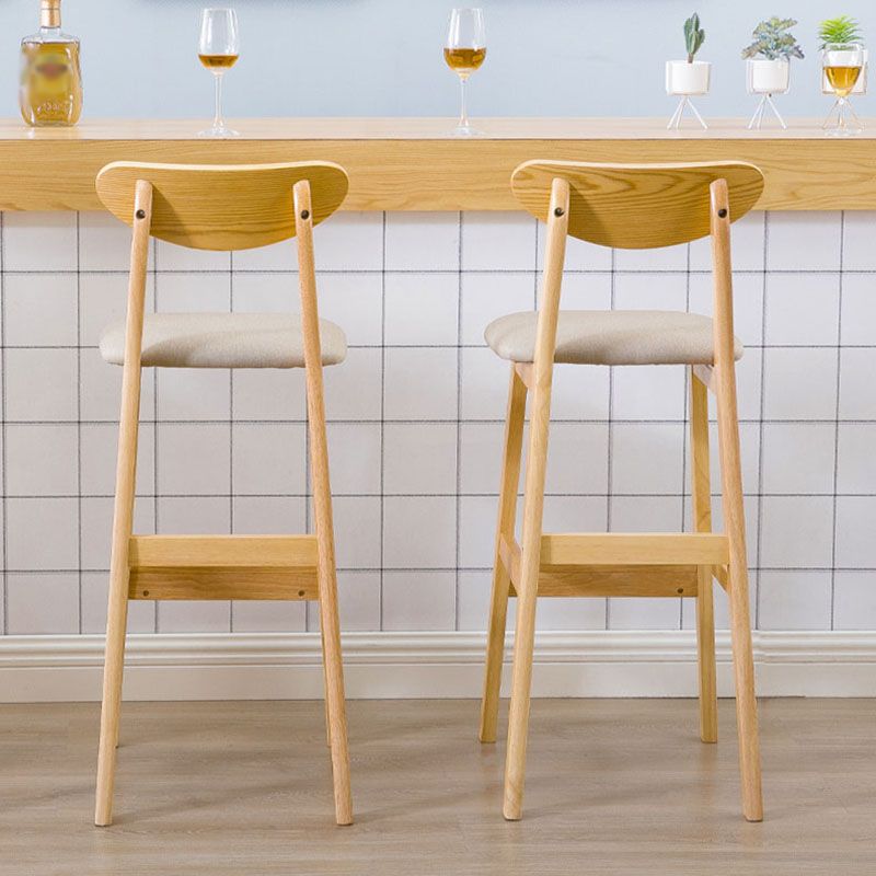 Scandinavian Milk Tea Shop Footrest Stool Matte Finish Solid Wood Bar Stool