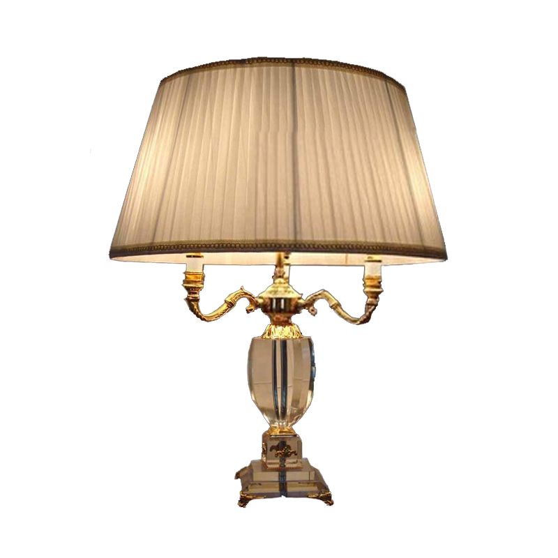 Bureau en forme d'urne contemporain Light Crystal Crystal 3 Heads Night Table Lampe en blanc