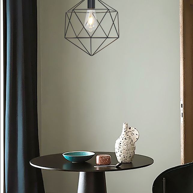 Black Metal 1 Light Pendant Light Nordic Retro Geometric Wire Cage Hanging Lamp for Restaurant