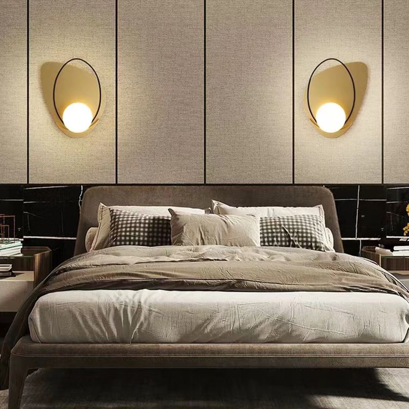 Postmodern Wall Lamp 1-Light Wall Mount Lamp with Glass Shade for Bedroom