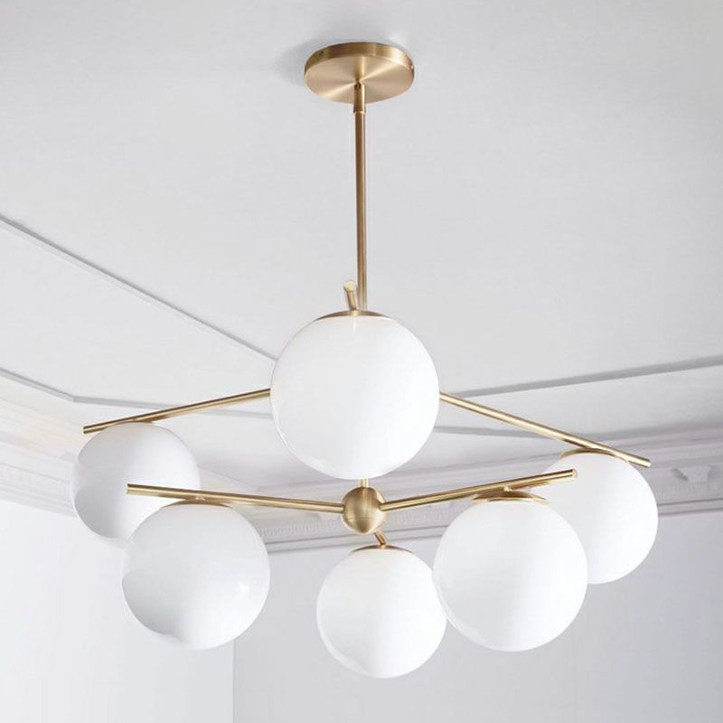 Lampadità del lampadario a globo di vetro bianco semplicità 6 teste lampada a soffitto oro per soggiorno