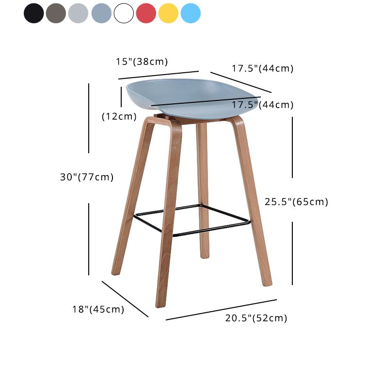 Moderner Barhocker aus massivem Holz für den Innenbereich, Eimer-Thekenhocker mit Kunststoffsitz