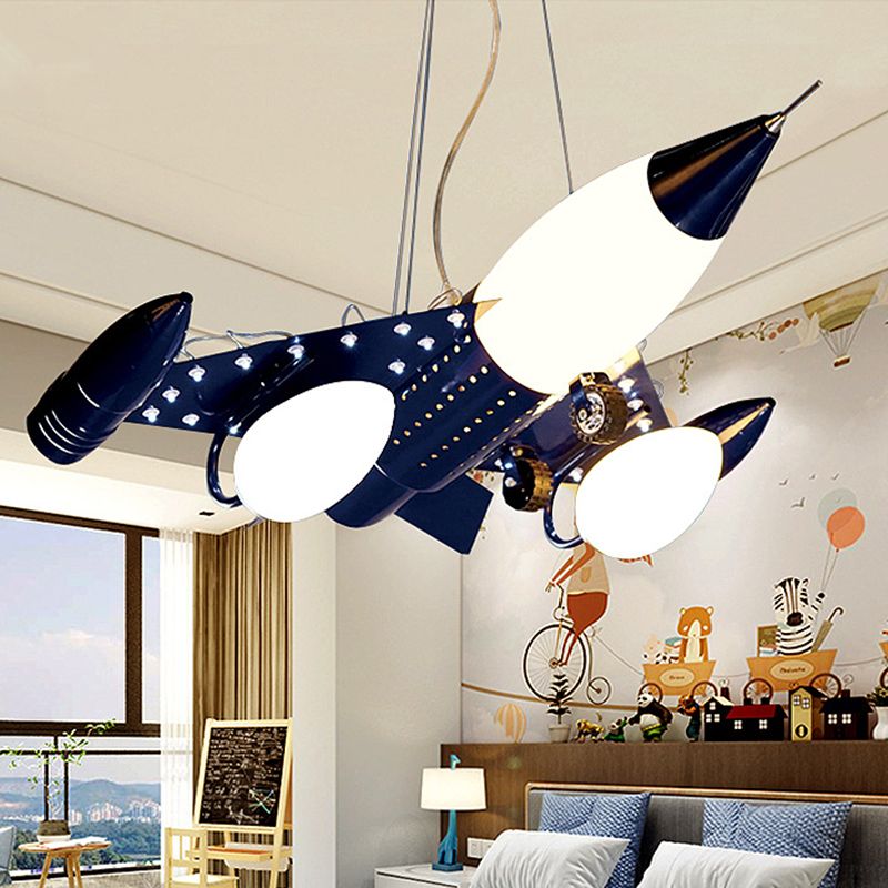 Carton de pendentif avion bleu foncé 3 têtes d'éclairage de lustre en verre opal pour la chambre des garçons