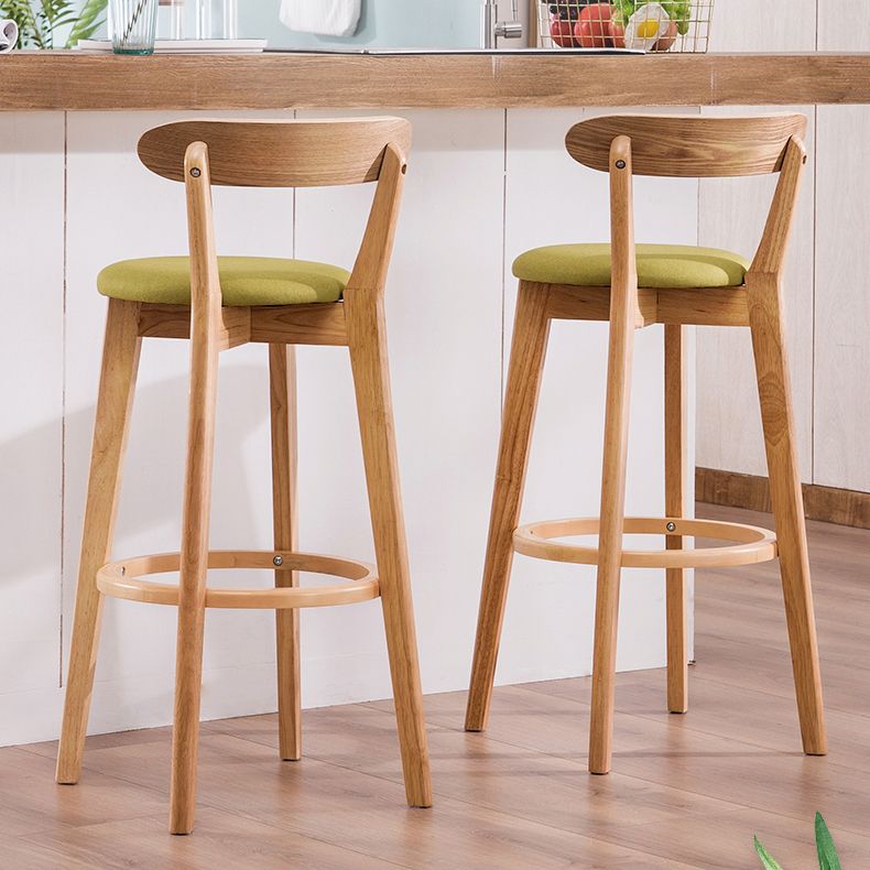 Scandinavian Upholstered Footrest Low Back Stool 27.55'' Beech Bar Stool