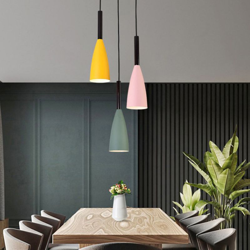 Confonante conico conico a 1 lutto Light MODERN MODERNIT METTAGLIO IMPIO DI LIGHTINA