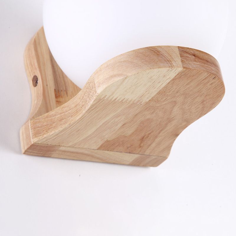 Prontoni contemporanei di vetro bianco e parete in legno una lampada montata a parete bub per soggiorno