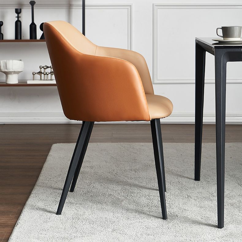 Sillas tapizadas con respaldo sólido de comedor de cuero de estilo moderno