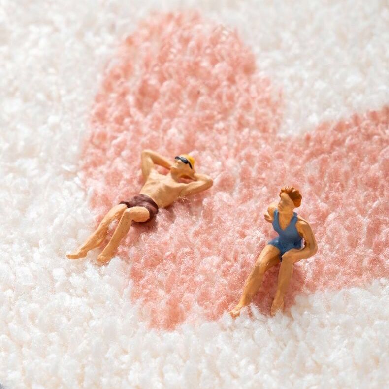 Multi-Color Geometry Area Rug Trendy Striped Carpet Polyester Friendly Washable Area Rug for Bedroom