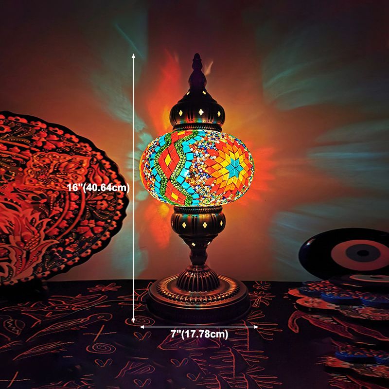 Modern Style Unique Shape Table Lighting Glass 1 Light Table Lamp for Bedroom