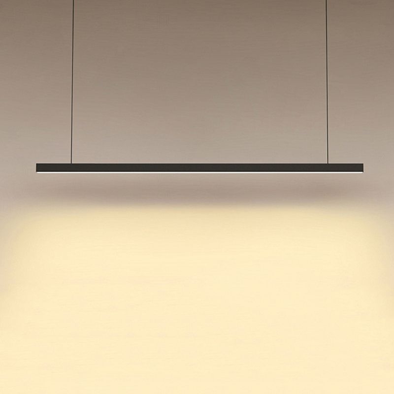 Luci a sospensione contemporanea per l'illuminazione dell'isola lineare di cucina Luce a sospensione in nero