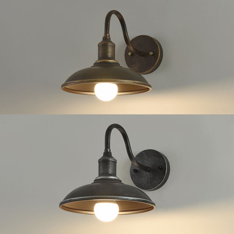 Illuminazione da parete in metallo Apparecchiatura ombreggiata per la parete industriale illuminazione per esterni