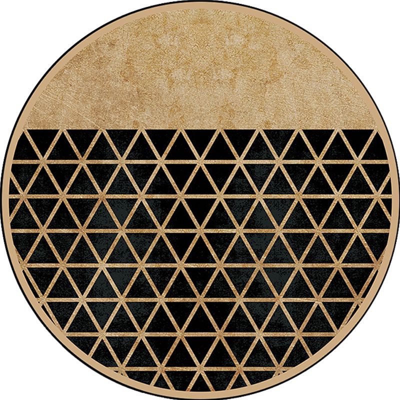 Nordic Modern Rug in Brown and Black Geometric Triangle Pattern Rug Polyester Pet Friendly Carpet for Home Decoration