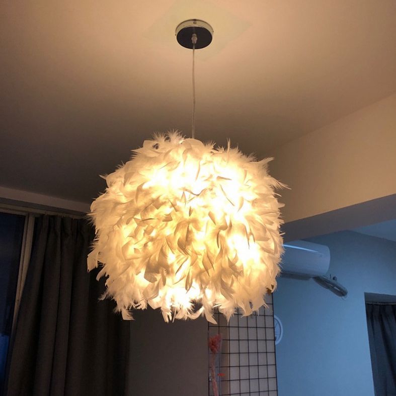 Feather Shaded Suspension Pendant Minimalist 1 Head White Hanging Lamp for Dining Room