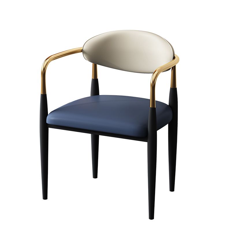 Silla de comedor de cuero estilo diseñador con acabado mate y respaldo abierto (juego de 2)