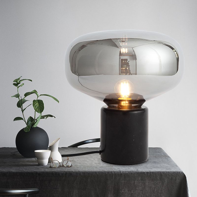 Verre en verre ovale de lampe de table de table 1 Lumière de chevet de bulbe en noir, 9,5 "/ 13" Largeur