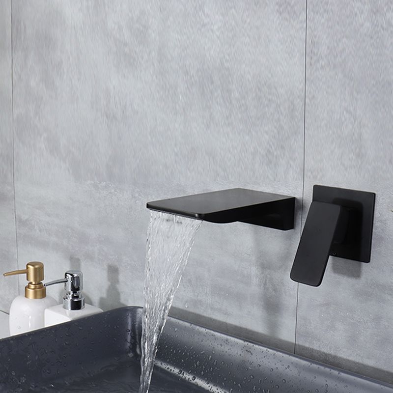 Contemporary Wall Mounted Metal Tub Filler One Handles Waterfall Tub Faucet Trim