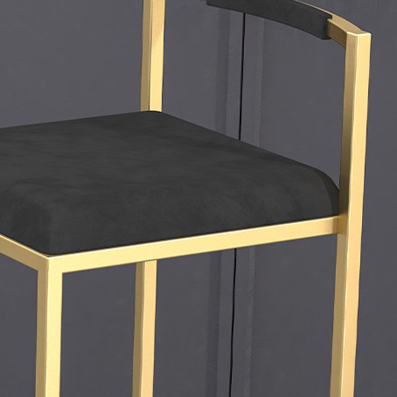 Glam Armlehnenloser Thekenhocker aus Eisen für Wohnzimmer, Barhocker mit Samtkissen, 1 Stück