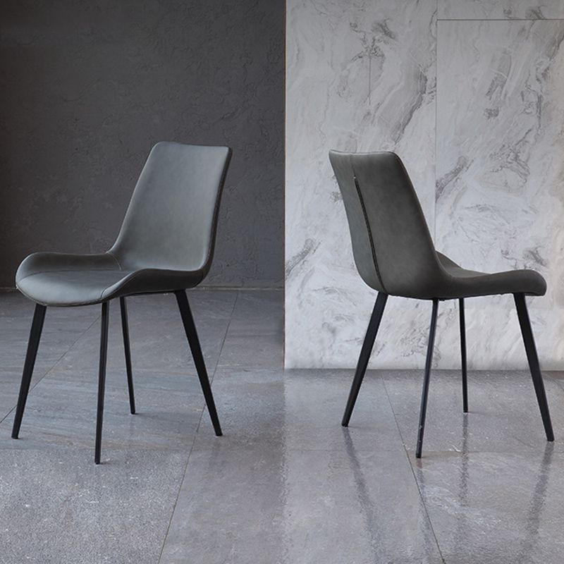 Chaise en cuir microfibre de style moderne, chaise Parsons de 20 pouces de large pour la maison