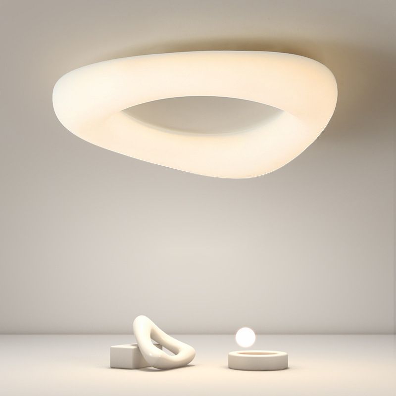 Modernism Flush Mount Triangle LED Ceiling Light Fixture for Bedroom