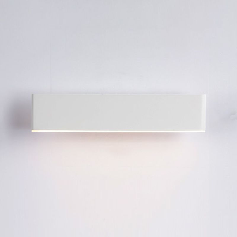 Single Modernism Polished Finish Wall Mounted Sconce Metal LED Wall Light