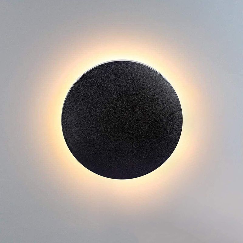 Geometric Shape Wall Lamp Modern Style Metal 1 Lights Wall Light in Black