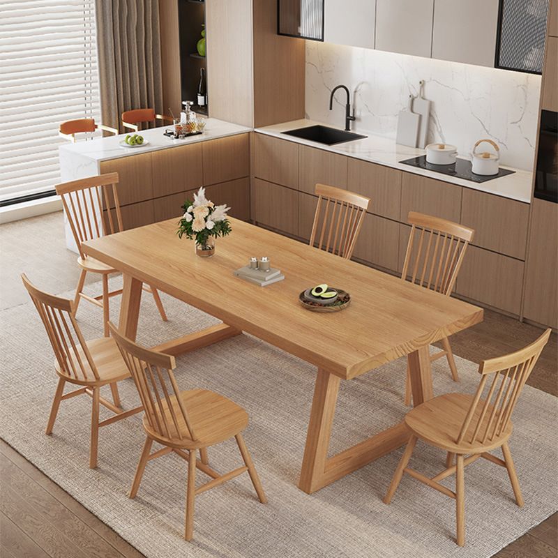 Simplicity Style Dinette Table Rectangle Solid Wood Dinner Table in Brown