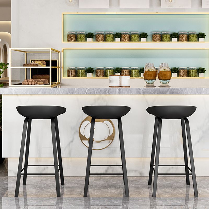 Nordic Design Bucket Low Back Stools for Home Plastic Counter Stool with Metal Legs