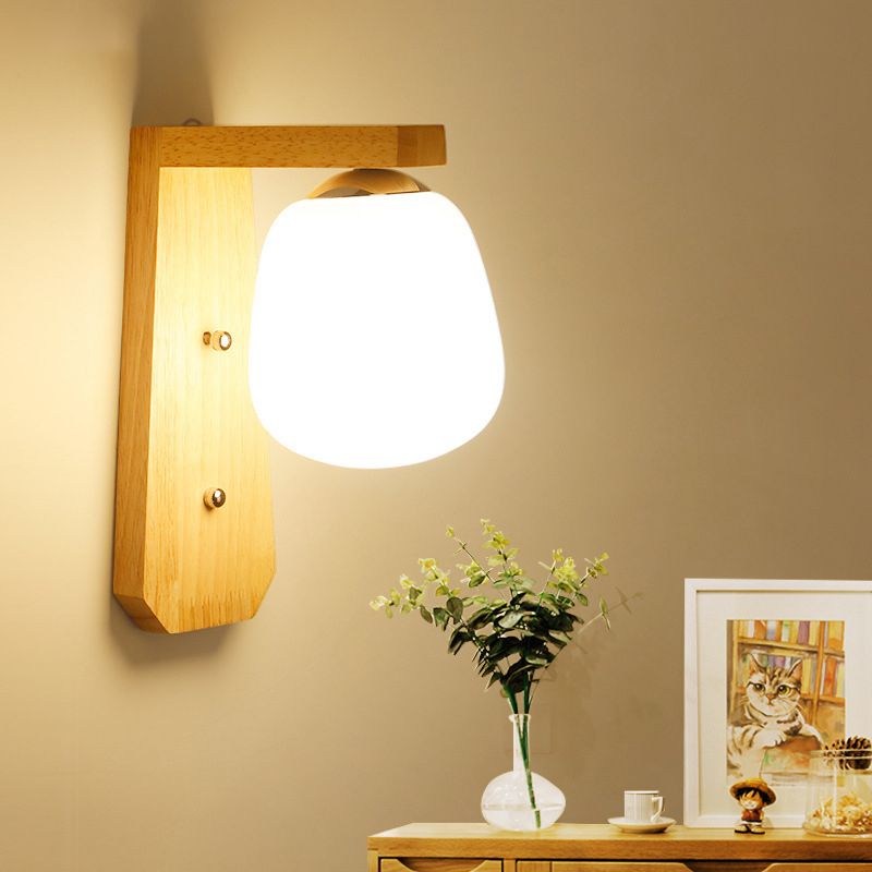 Milchyglas knospenförmige Wandbeleuchtung Nordische 1 Lampenholz -Holzwandmontierlampe mit rechtwinklem Arm