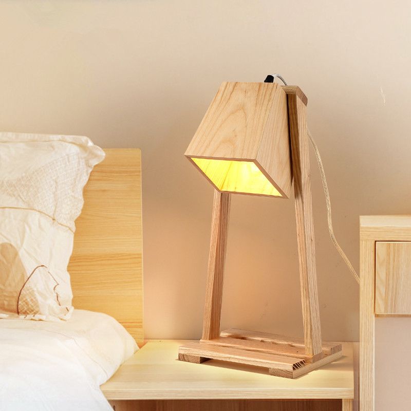 Hölzernes Trapeznachtlicht Nordic 1 Head Tischbeleuchtung mit Lagerregal in Beige