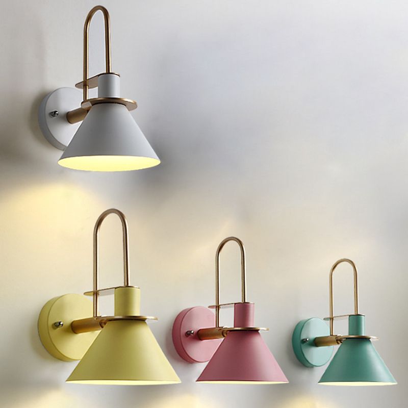 Flared Wall Sconce Lighting Modern Style Metal 1 Head Wall Mounted Light Fixture