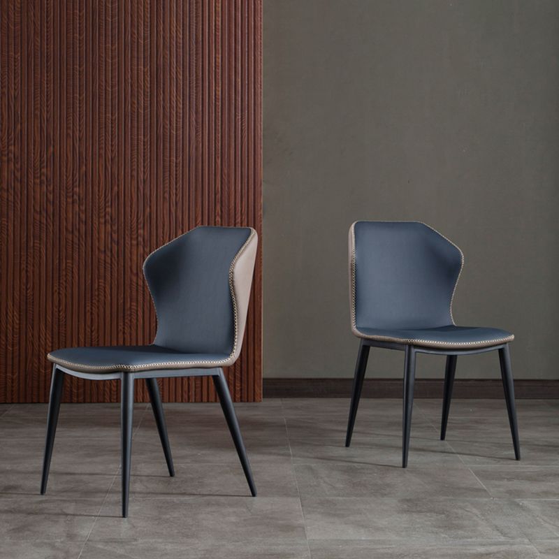 Inicio Sillas de comedor sin brazos Sillas laterales tapizadas con patas de metal (juego de 2)