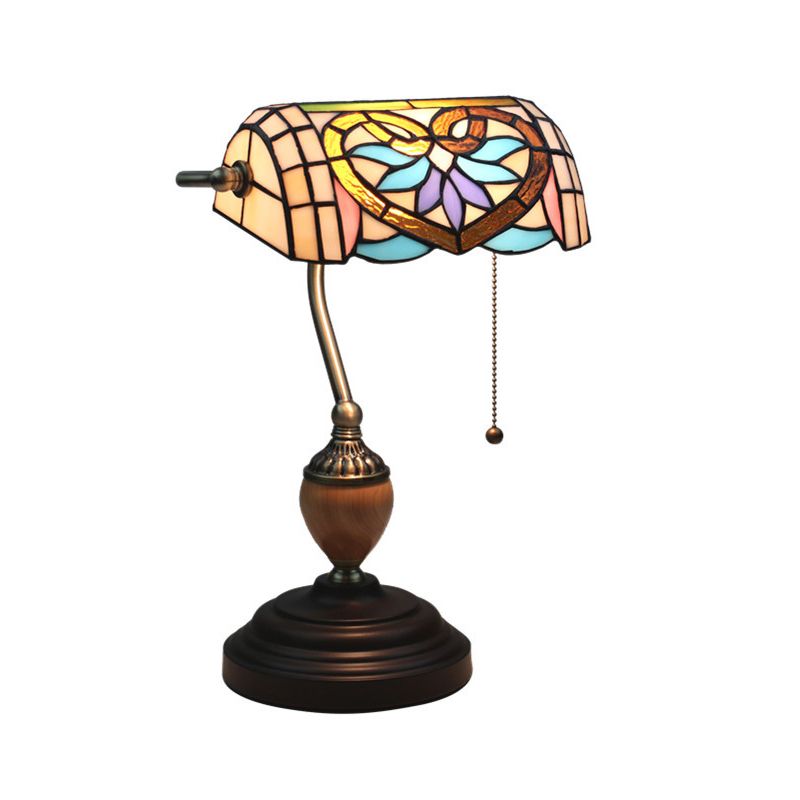 Tiffany Victorian/Mediterraneo/barocco Light 1 comodino in vetro colorato in ottone per camera da letto